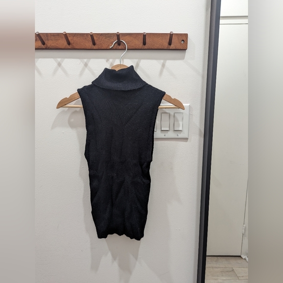 Forever 21 Turtleneck Tank - Picture 3 of 3